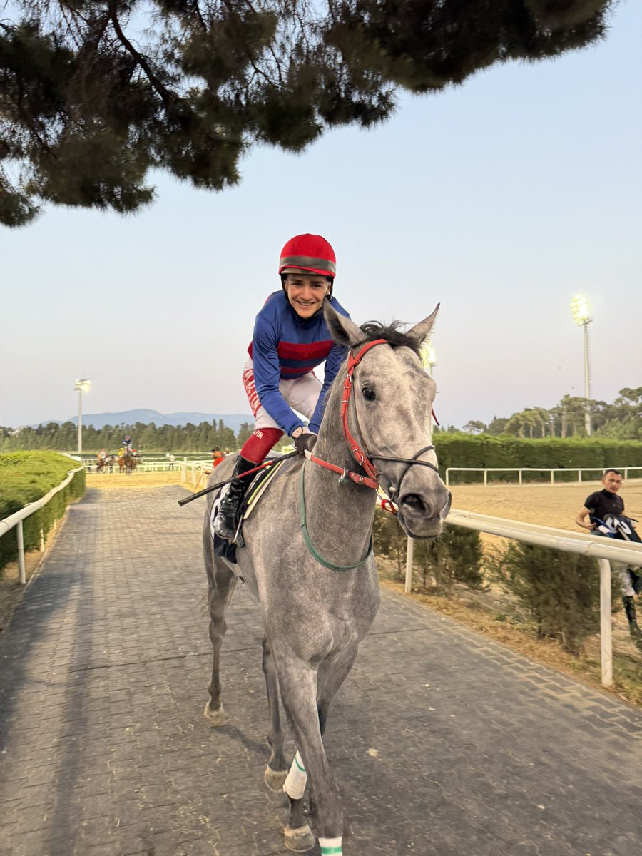 THE ADMIRAL 🧿

<a href="/artugbesle35/">Artuğ Besle</a>
<a href="/ibobaydan/">ibrahim halil baydan</a>