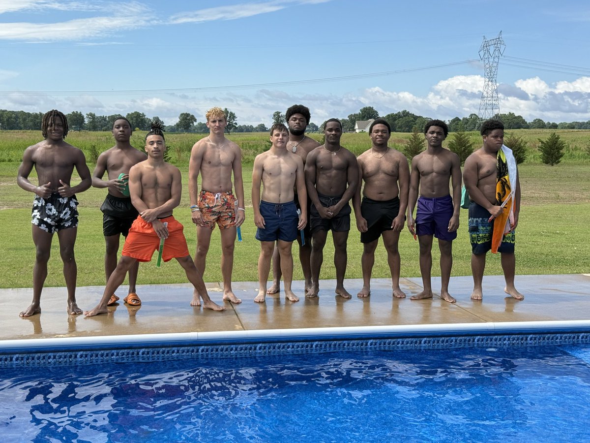 Coach B (@beardandabowt1e) on Twitter photo This is what we are doing at 9am on Saturdays…
<a href="/Dayrinbraxton26/">Dayrin braxton</a> <a href="/ZayShawnGreer/">Zay’Shawn Greer</a> <a href="/LukeRey14452555/">Luke Reynolds</a> <a href="/Jaydentakeoffyr/">Jayden Arnold</a> <a href="/jaygrady18/">jay grady</a> <a href="/TreTheTrain7/">Trevion Greer⚡️</a> <a href="/Destinjackson27/">Destin Jackson</a> <a href="/l_stewart28/">Lane Stewart</a> #TreWren #Phat This is what we are doing at 9am on Saturdays…
<a href="/Dayrinbraxton26/">Dayrin braxton</a> <a href="/ZayShawnGreer/">Zay’Shawn Greer</a> <a href="/LukeRey14452555/">Luke Reynolds</a> <a href="/Jaydentakeoffyr/">Jayden Arnold</a> <a href="/jaygrady18/">jay grady</a> <a href="/TreTheTrain7/">Trevion Greer⚡️</a> <a href="/Destinjackson27/">Destin Jackson</a> <a href="/l_stewart28/">Lane Stewart</a> #TreWren #Phat