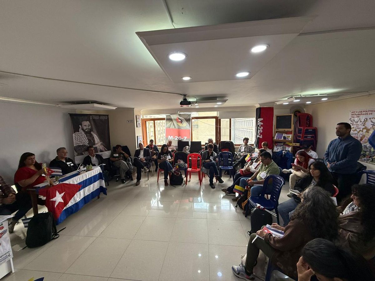Participamos en la Asamblea Semestral del Movimiento Colombiano de #Solidaridad con #Cuba en Bogotá, excelente espacio de trabajo y compromiso solidario de amor por Cuba y contra el bloqueo genocida del gobierno de los Estados Unidos contra #CubaVencerá.
