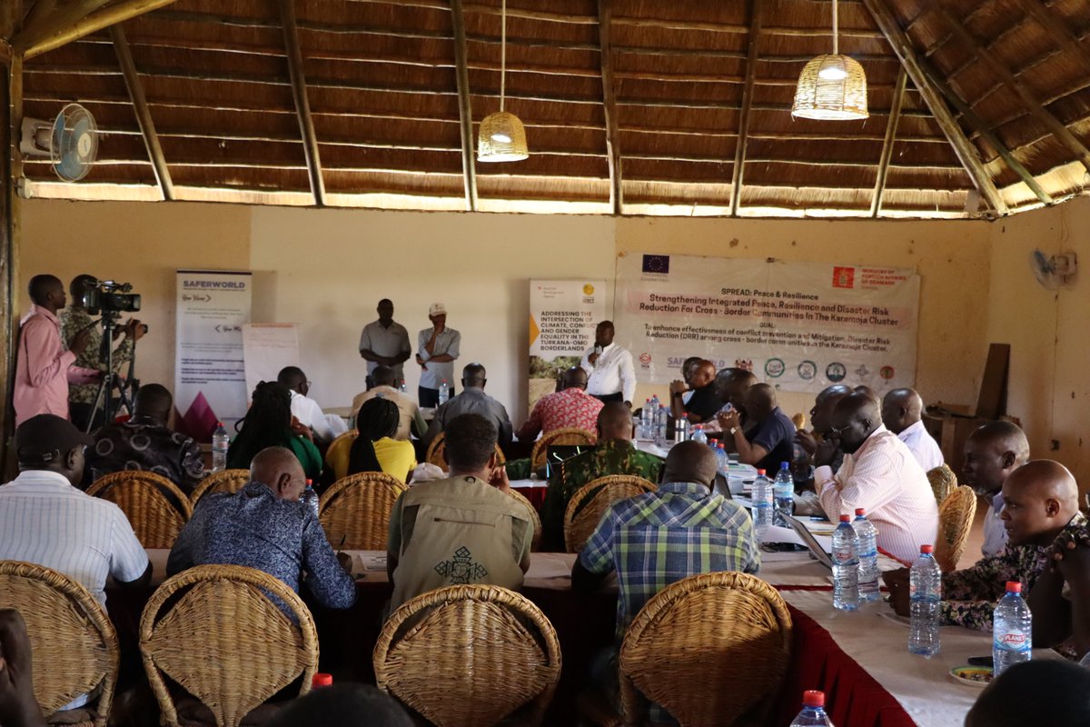 International Alert Kenya & the Horn of Africa (@intalerthoa) on Twitter photo We supported a 2-day cross-border policy dialogue in Kakuma-Turkana County, targeting key government officials & security teams from Kenya & Ethiopia to find a way forward on lasting solutions to the persistent conflicts affecting communities in the Turkana-South Omo borderlands. We supported a 2-day cross-border policy dialogue in Kakuma-Turkana County, targeting key government officials & security teams from Kenya & Ethiopia to find a way forward on lasting solutions to the persistent conflicts affecting communities in the Turkana-South Omo borderlands.