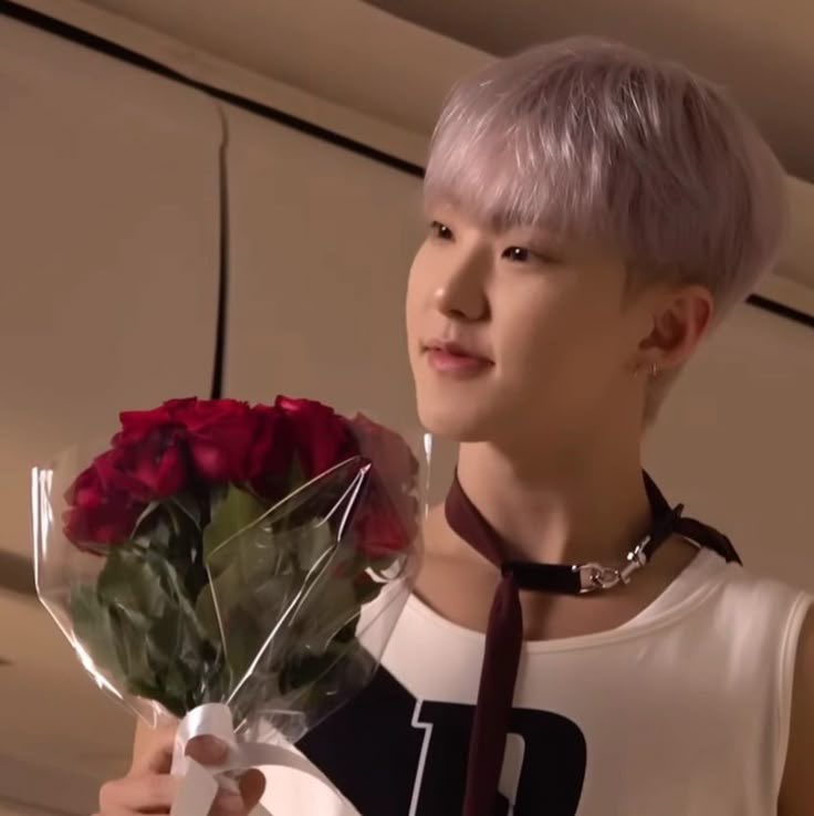 호시 생일 축하해~~
앞으로 좋은 말만 듣고 좋은 일만 생기길 🫰🏻