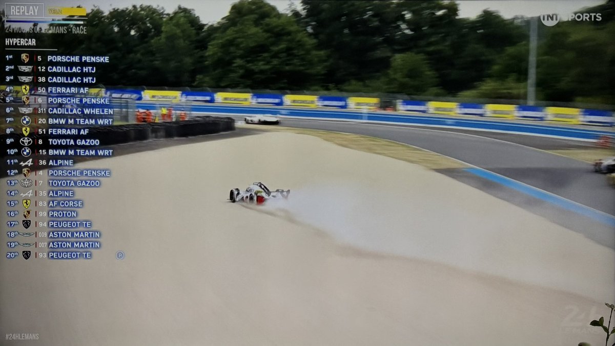 NicReyOfficial's tweet photo. First big accident 😬 Peugeot 93 goes into the wall but makes it back to the pits. 

#24HoursOfLeMans #LeMans24h #WEC https://t.co/QI4oWGpjzF