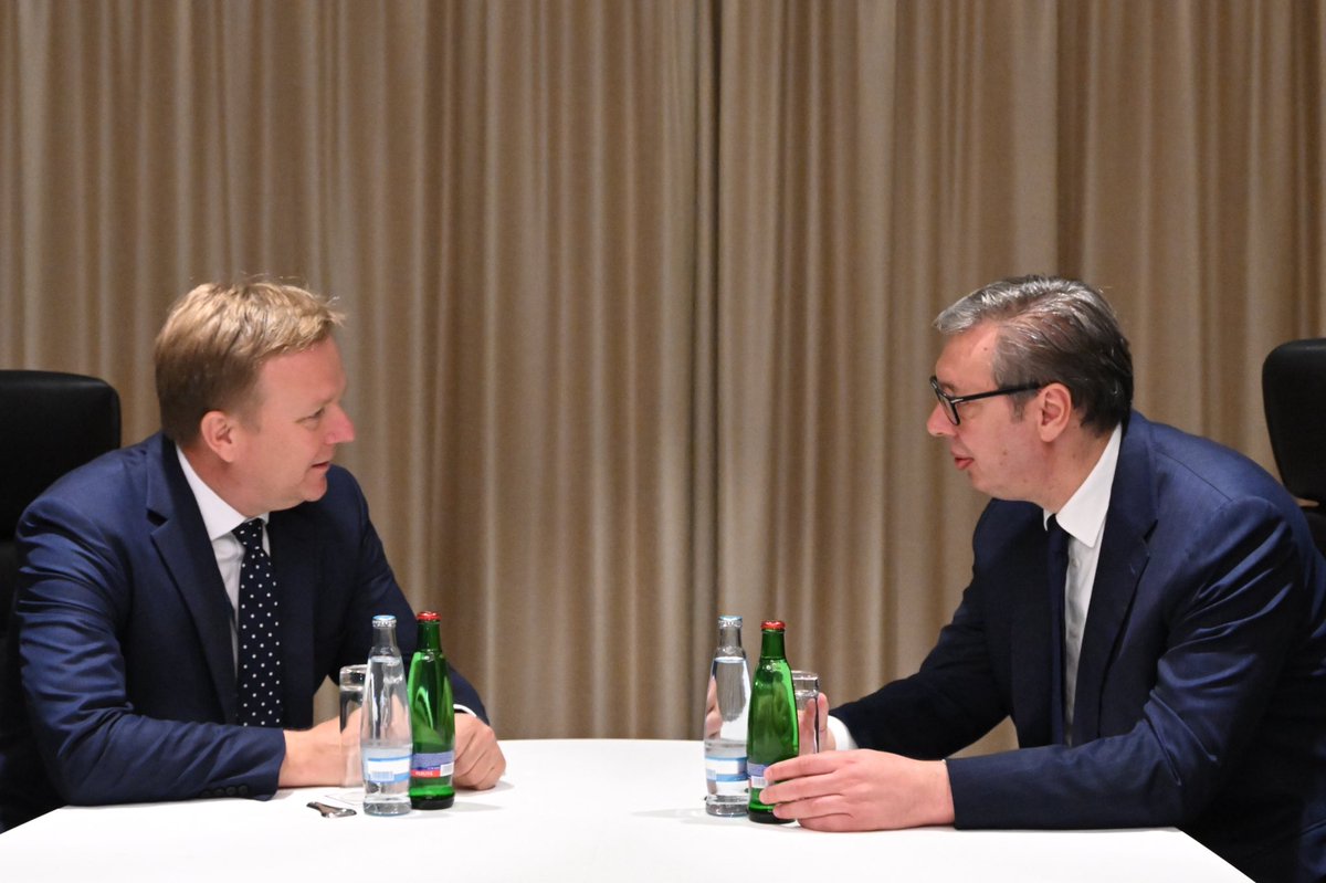 Spoke to <a href="/predsednikrs/">Александар Вучић</a> in the margins of <a href="/GLOBSEC/">GLOBSEC</a>. Discussed a number of concrete steps needed to advance normalisation of relations with Kosovo.