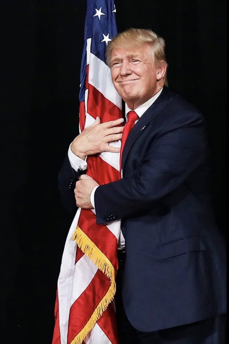 Happy Birthday President Trump! ❤️
🕵️‍♀️
