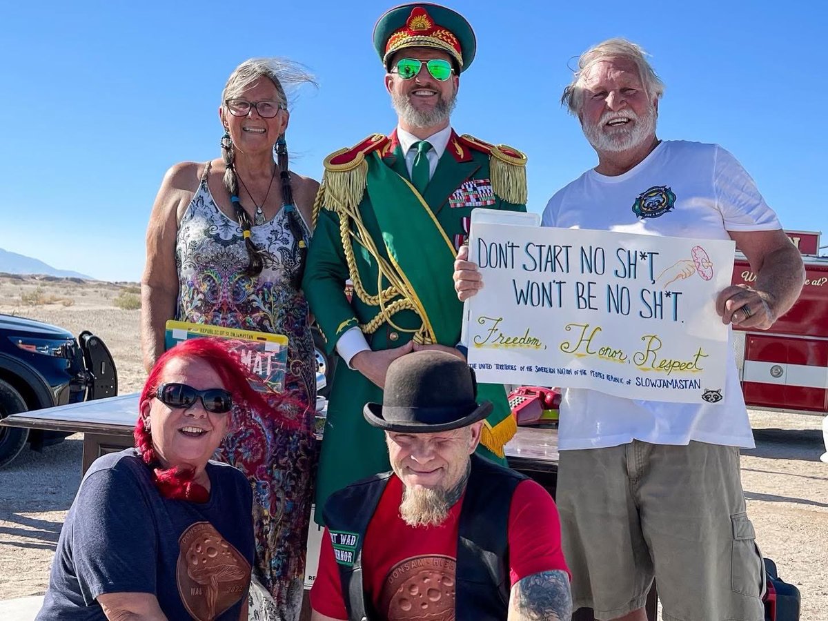 Republic of Slowjamastan tweet media