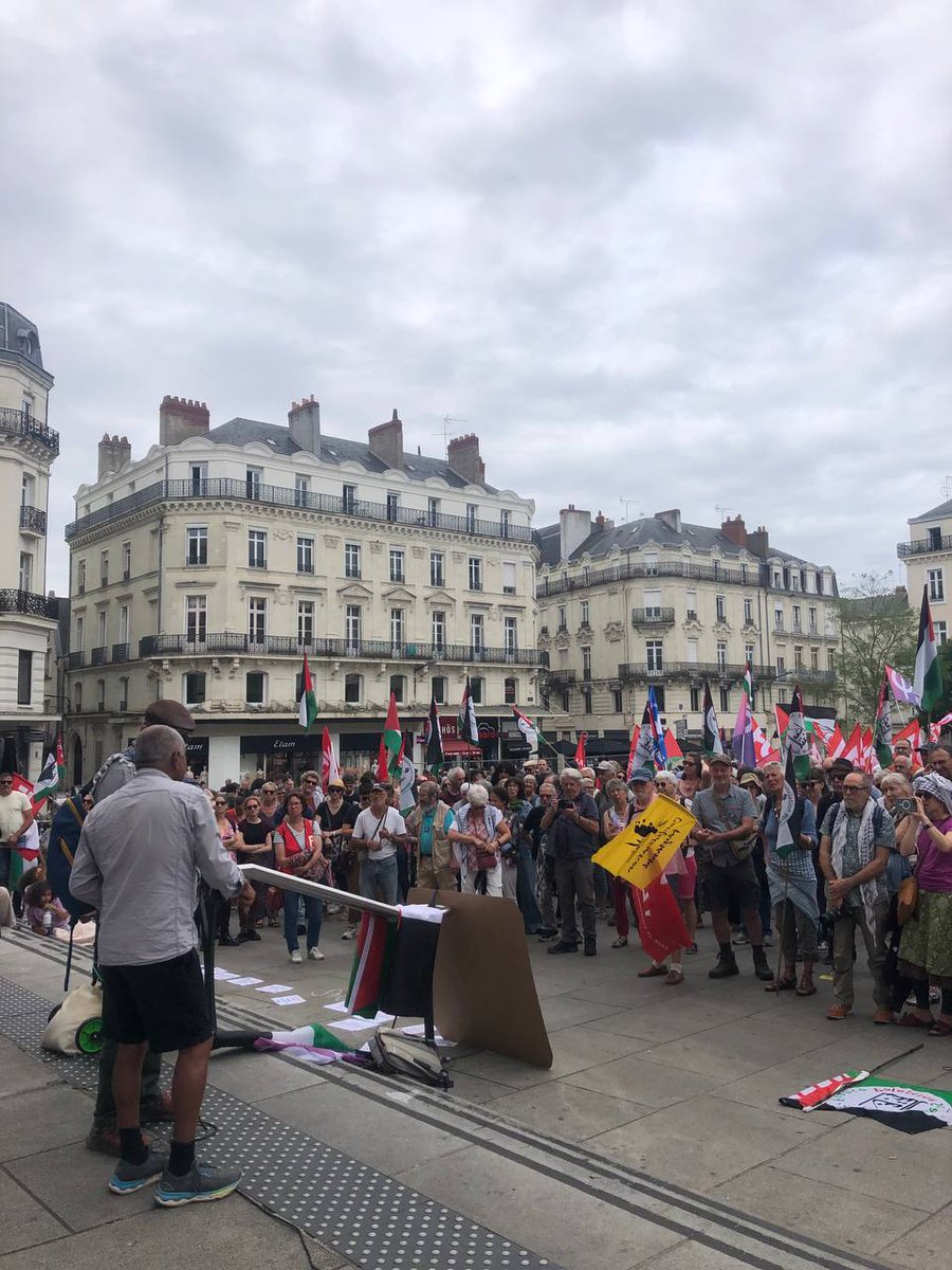 lfi_49's tweet photo. 📣 Stop au génocide en Palestine ! 

Aujourd’hui à Angers, aux côtés des syndicats et de l’AFPS. 

✊ Cessez-le-feu immédiat
🇵🇸 Reconnaissance de la Palestine
🛑 Stop aux armes pour Israël 
🕊️ Libération des prisonniers

#FreePalestine #Gaza #FreedomFlotilla #StopGénocide #lfi_49 https://t.co/dyW9CRkkmV