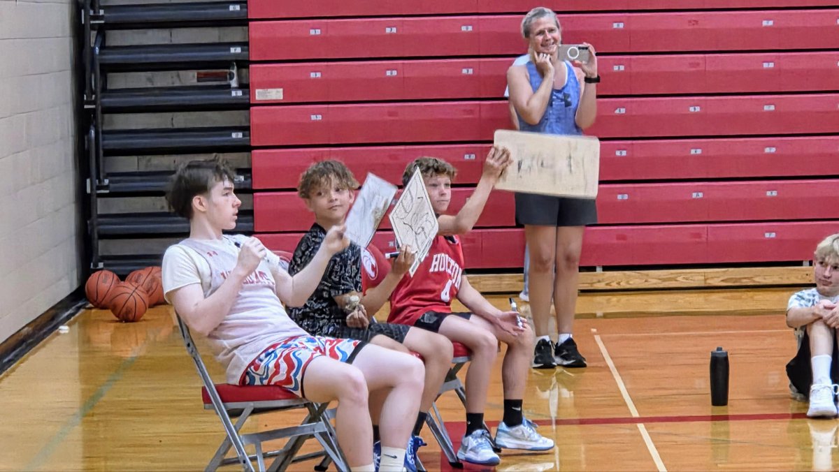 Houston Wildcats Boys Basketball (@hhwildcatsbball) on Twitter photo Fundraiser Day - Dunk Contest
Inaugural dunk contest this morning. Rims might not have been 10ft
Champion - Luke Crim
<a href="/HHWildcats/">H-H Wildcats</a> <a href="/CoachFledd/">Coach Fledderjohann</a> <a href="/shaggysteve00/">Steve Mowery</a> <a href="/bcrim_94/">B Crim</a> Fundraiser Day - Dunk Contest
Inaugural dunk contest this morning. Rims might not have been 10ft
Champion - Luke Crim
<a href="/HHWildcats/">H-H Wildcats</a> <a href="/CoachFledd/">Coach Fledderjohann</a> <a href="/shaggysteve00/">Steve Mowery</a> <a href="/bcrim_94/">B Crim</a>