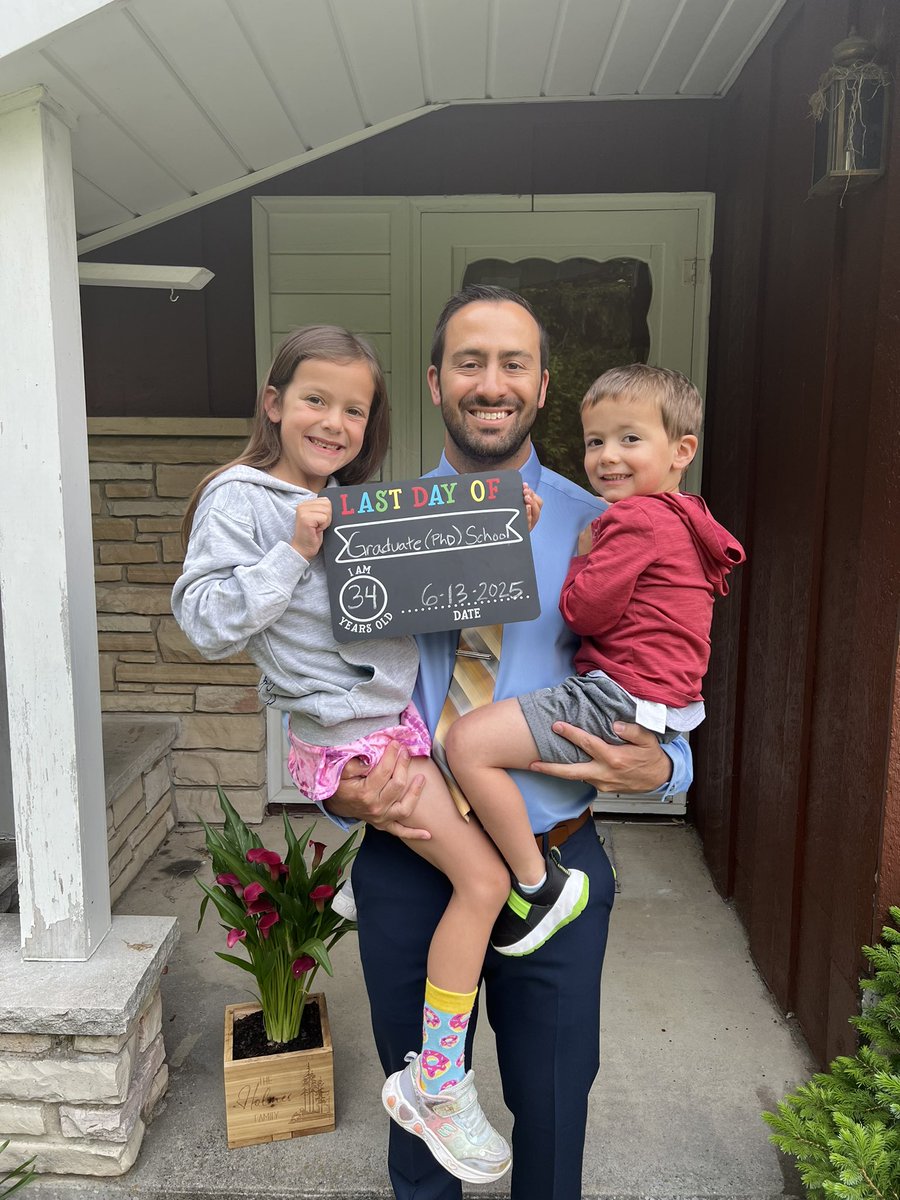 Yesterday was such a whirlwind but excited to say that I successfully defended my dissertation! More posts to come for sure but so thankful to my amazing support system at home and in the lab #PhDone #doubledoctor