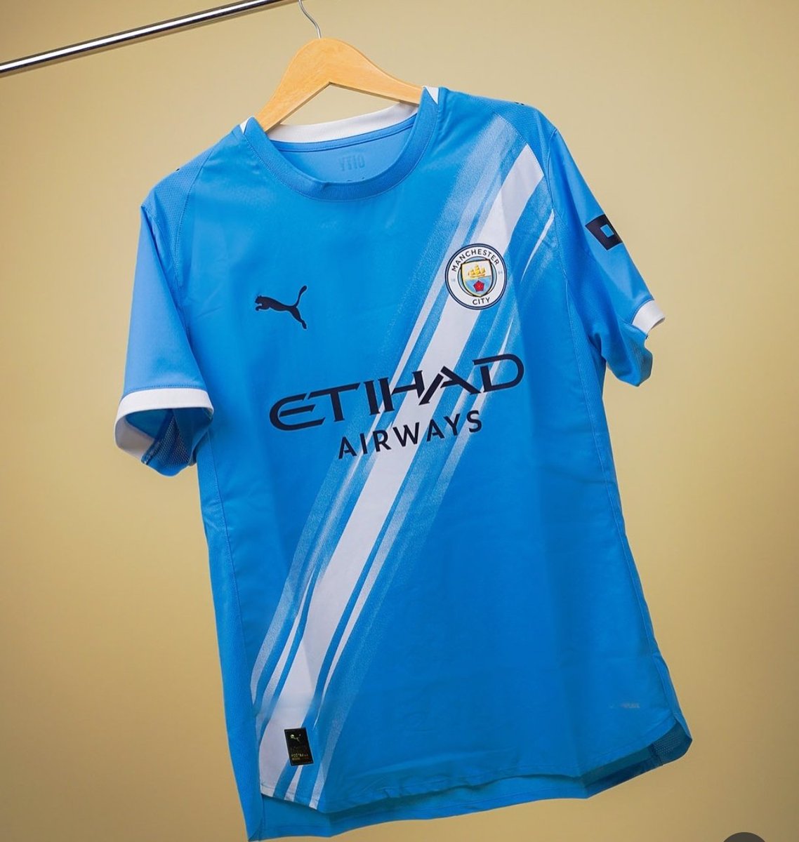 Rouf Afwn tweet media