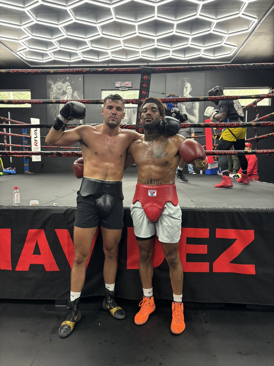 Johnny Ward tweet media