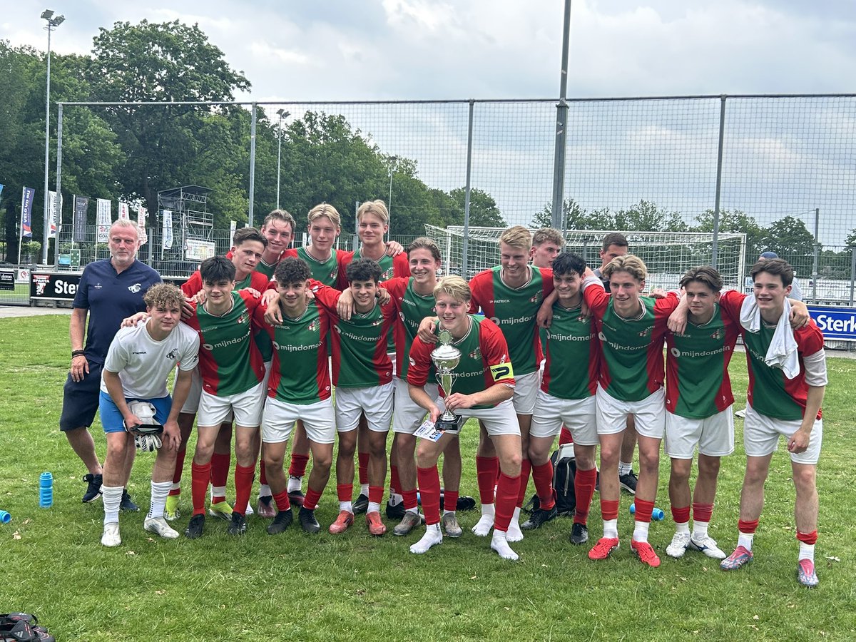 Bon Boys wint de finale dag van de Kozijndeal Nederland Beloften Competitie. Oftewel de Beltona 😉. Gefeliciteerd mannen. Prachtige prestatie.