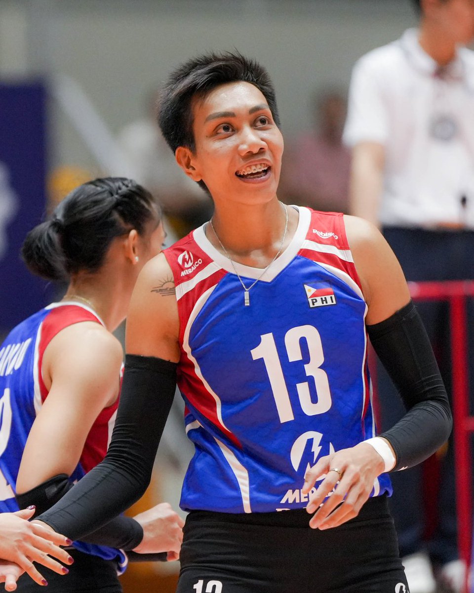 CONGRATULATIONS, ALAS PILIPINAS!

Angel Canino - Best Outside Hitter
Jia De Guzman - Best Setter
Dell Palomata - Best Middle Blocker