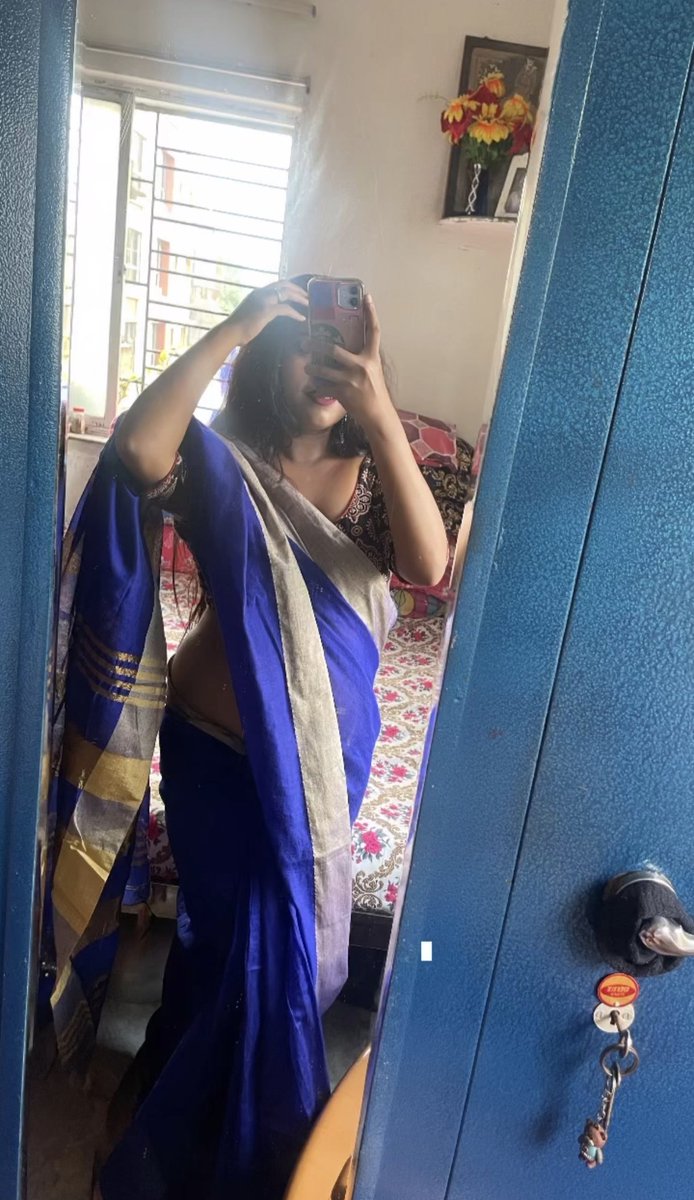 Swethaswe__69's tweet photo. 💙😶‍🌫️ https://t.co/iFW7I3fRZp