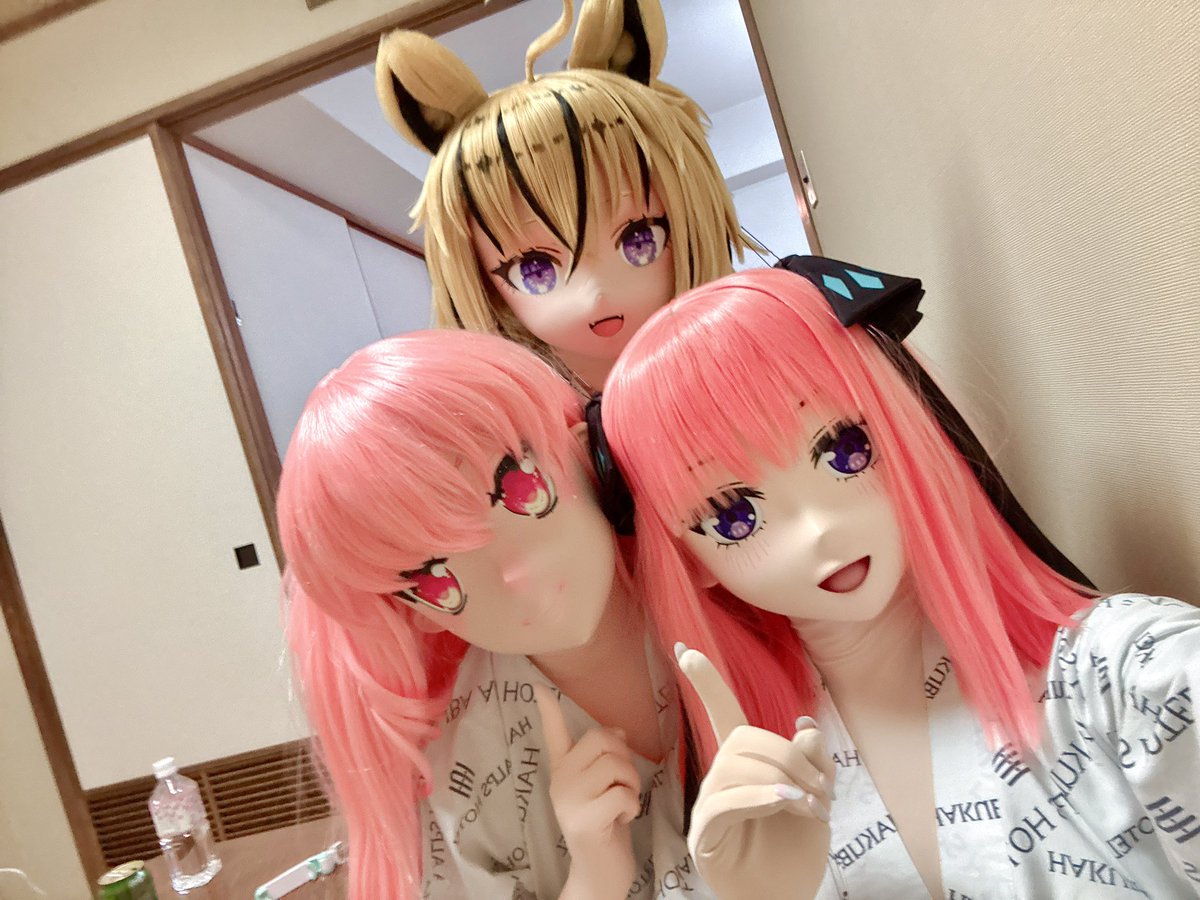 3人で温泉旅行♨️
お酒と共に🥰