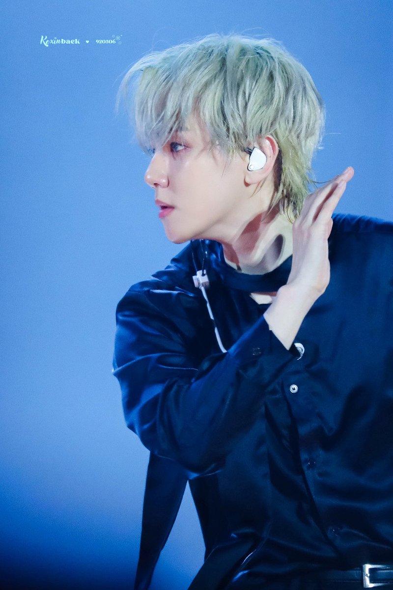 250608 Reverie in SEOUL

cute vs. sexy…?

#백현 #BAEKHYUN #ベッキョン
<a href="/B_hundred_Hyun/">Baekhyun_EXO</a>