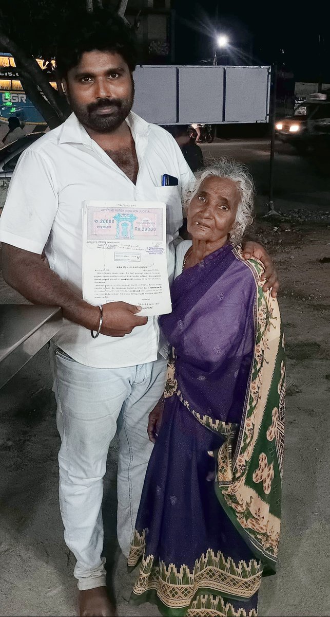 TaxiManiYes's tweet photo. My grandmother is very happy n I can see great improvement in her health condition because of this community. After so many barriers I was finally able to reclaim my family's land and the joy I now feel is truly immense. I am definitely indebted to you all with gratitude. https://t.co/27eYZOX7H4