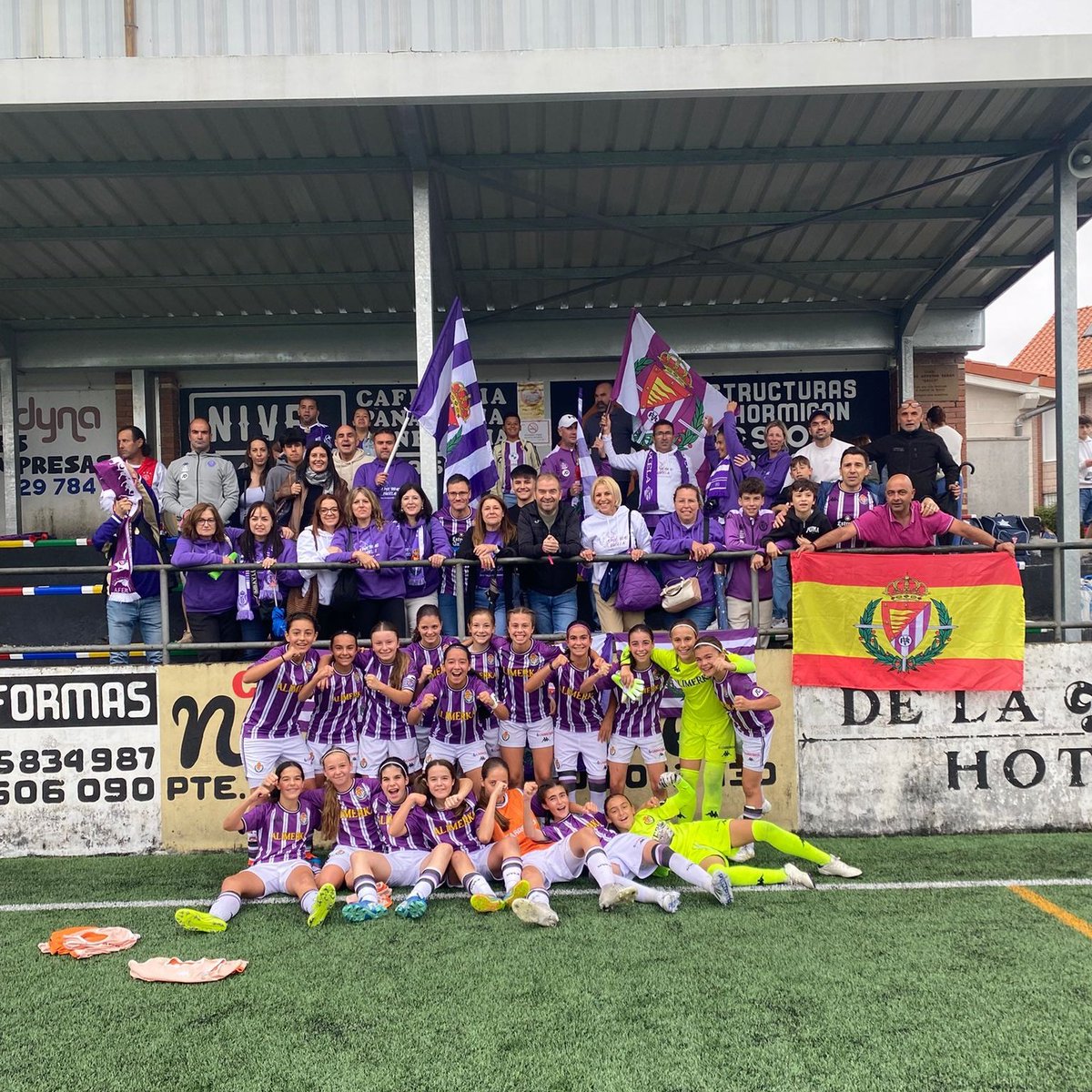 💪🏻💜 ¡Un triunfo más en el Torneo San Bernabé!

Las infantiles superaron (2-1) al Madrid FF, con goles de Yaiza y Saray.

A seguir 🙌🏻

#pucela #RVFemenino