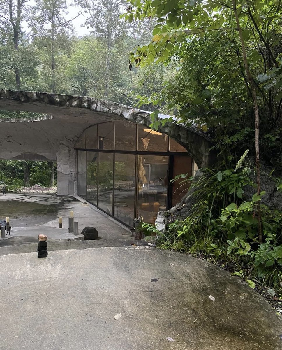 仙台・OGATA YAMAにて6/21–6/25開催🕊
これまで秋に開催してきた展示を、今年は新緑の季節に。
建築と自然が溶け合うギャラリーで、新作アクセサリーや先行販売のコスメをご覧いただけます🌿

👩‍🎨デザイナー三島在廊：6/21–23
📍OGATA YAMA（仙台）
詳しくは ogata-japan.com/ogata-yama