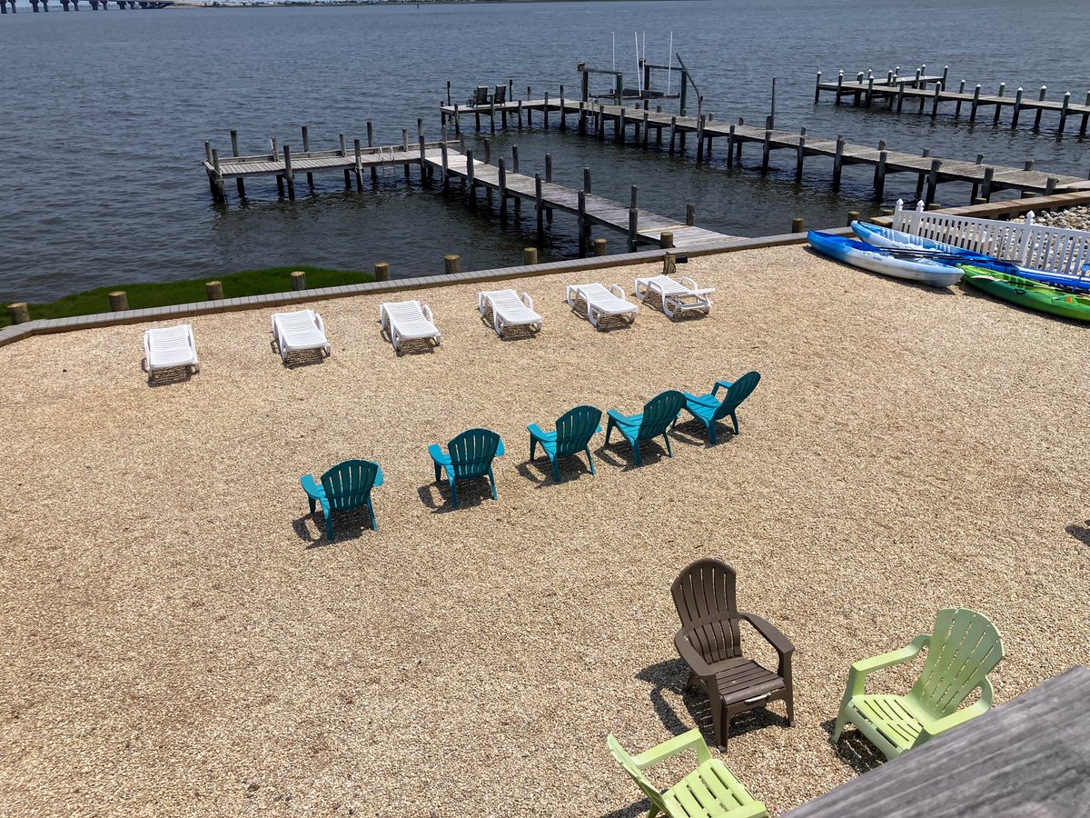 CausewayView's tweet photo. Still two July weeks open at our bayfront 6BR in Beach Haven West 🌊

📅 Check-in 7/5 or 7/19
✅ Huge yard, private dock, killer views
💸 Book direct to skip fees + get a better rate than last year
DM or email for details https://t.co/RhoODE0gUl