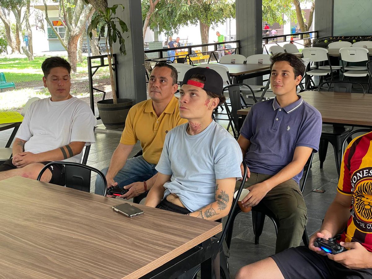 Nos unimos a la #JornadaPorLaPazYContraLasAdicciones 🕊️💪
Con actividades físicas, recreativas y pedagógicas, decimos ¡sí a la vida, no a las adicciones!
#ElFentaniloTeMata #SomosP7 <a href="/SEP_mx/">SEP México</a>