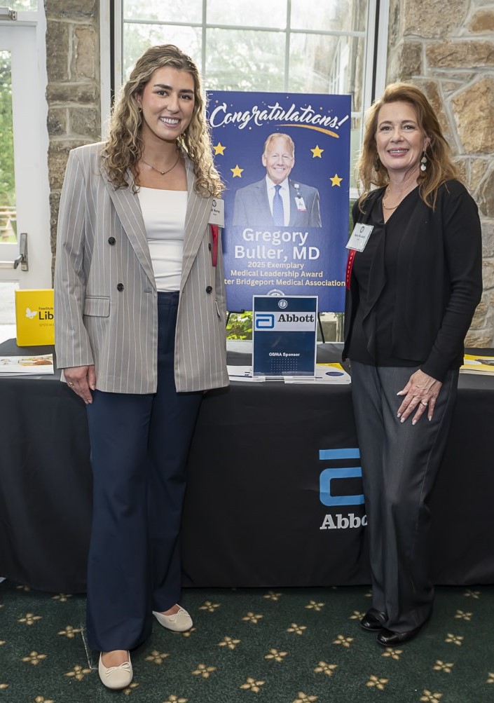 Thank you to #Abbott ’s Diabetes Sales Specialists Rena Riccardi &amp; Kelli Murray for supporting the Greater Bridgeport Medical Association's Awards and championing healthcare access, physician leadership, nursing excellence and future healthcare workers!
<a href="/AbbottNews/">Abbott</a>