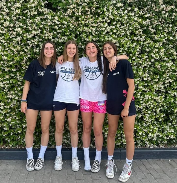 💠 CAMPEONATOS FEB 🇪🇦 // CE 3X3 U17 CLUBES // Este fin de semana en Cuenca se está disputando el 3x3 U17 de Clubes con representación asturiana en manos de <a href="/RGCCBaloncesto/">Real Grupo de Cultura Covadonga Baloncesto</a> <a href="/oviedocb/">Alimerka Oviedo Baloncesto</a> (en masculino) y @ADBA87 <a href="/ColegioSanfer/">Colegio Internacional San Fernando</a> y <a href="/cbPumarin/">C.Baloncesto Pumarín</a> (en femenino). ¡A POR TODAS! 👏🏻👏🏻👏🏻