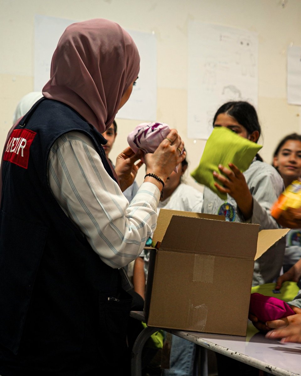 Medair’s midwives led awareness sessions with Syrian refugees, Lebanese communities, and more — highlighting the importance of self-care and promoting good menstrual hygiene management. Funded by the German Federal Foreign Office @AAstabilisiert