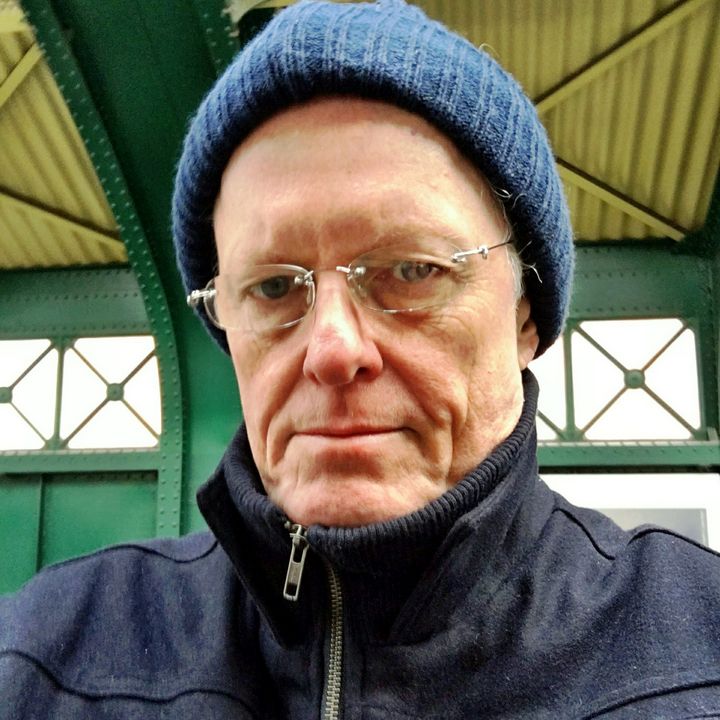 Art of the Day: "Random Stranger, Eberswalder S-Bahn". Buy at: ArtPal.com/Altiora?i=1425…