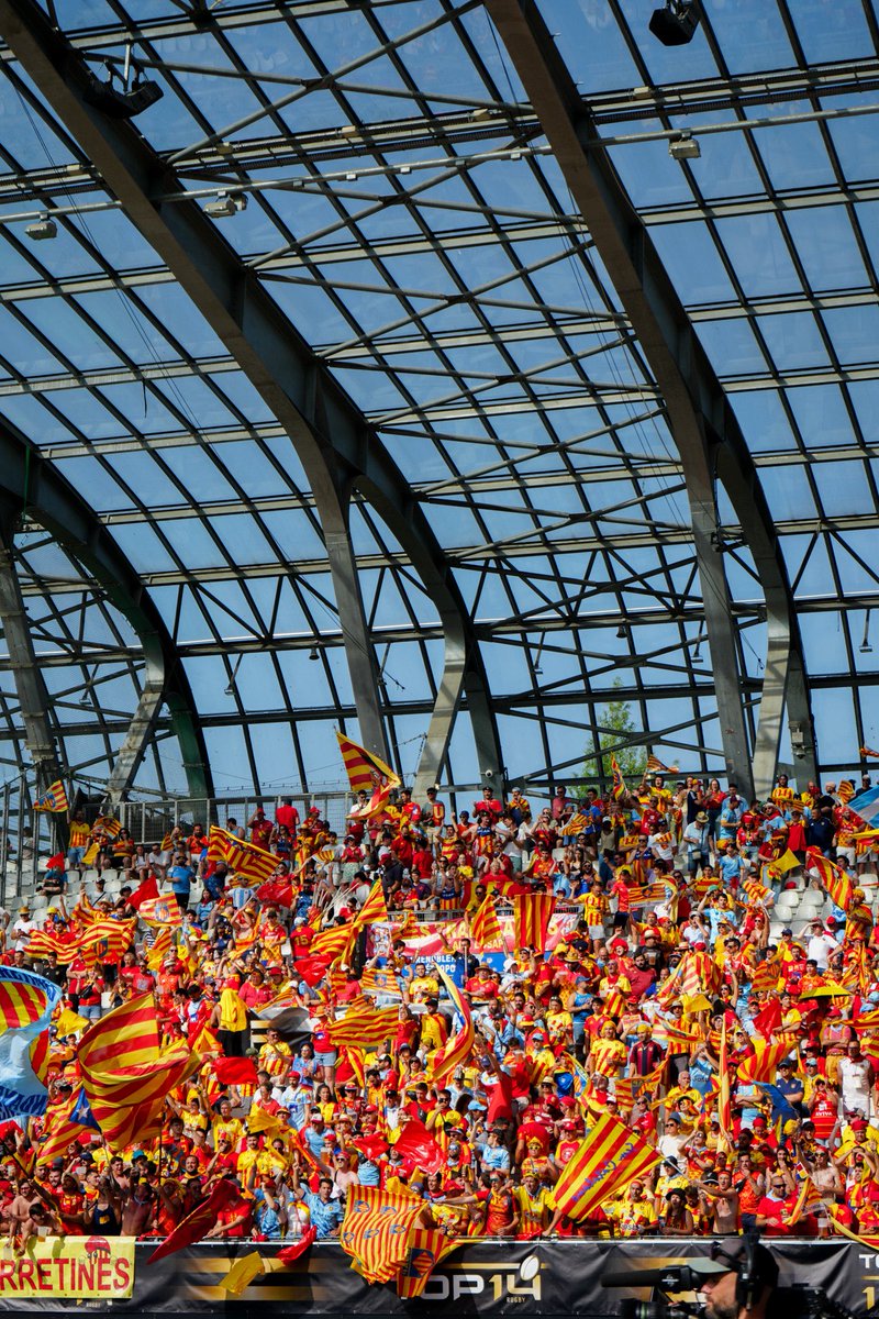 𝗡𝗼𝘁𝗿𝗲 tribune est prête 🙌

#laflammelafurialusap #TOP14AccessMatch