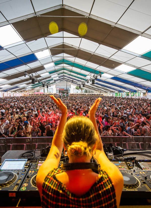 En su último día, <a href="/SonarFestival/">Sónar Festival</a> presenta el balance de este año y confirma la nueva sede y fechas de su edición #Sonar2026 enplatea.com/?p=43777 <a href="/sonarplusd/">Sónar+D</a> #Sonar2025
