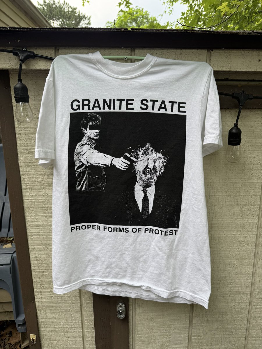 WAS GONNA HOLD ONTO THESE UNTIL THE EP RELEASE BUT THE WORLD IS ON FIRE

KILL EM ALL

FREDERICK, MD TONIGHT AT CAFE NOLA