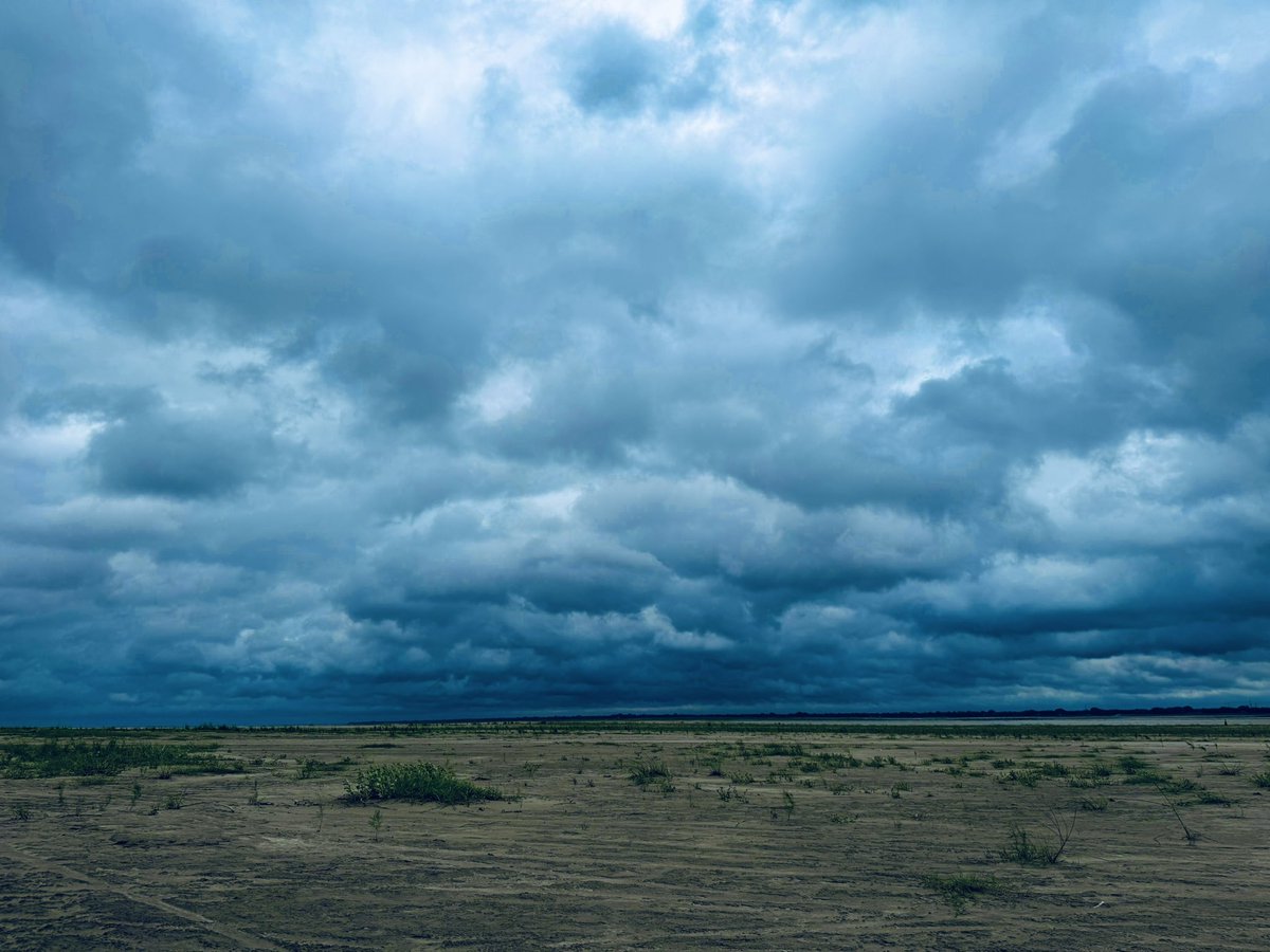 bk_shobuj's tweet photo. Cloudy sky ☁️ https://t.co/7JhsCoGCa1