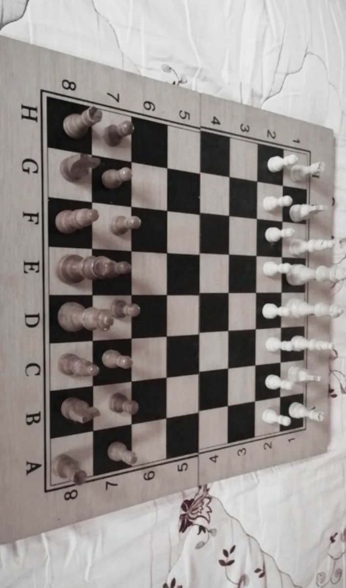 bl4ckrm's tweet photo. Wanna play chess <3? https://t.co/tqHbmcVjVe