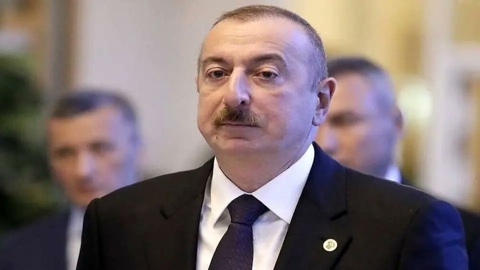 ByzhnySyd's tweet image. اگه براتون جای سواله که چرا بعد از تهران بیشترین حملات به تبریز میشه باید بگم که این حرامزاده یهودی چند پایگاه و حریم هوایی کشورشو در اختیار اسرائیل قرار داده. بعد از جنایت مهمان کشی حالا رسما خیانتشو علنی کرده. بارها خطر این بیشرف گوشزد شده بود ولی میگفتن ما با اینها برادریم.