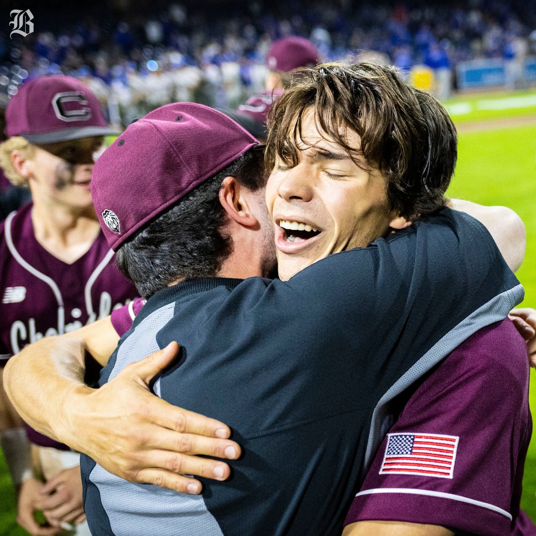 “I always knew our bats were going to come through eventually,” Chelmsford's winning pitcher Matt Stuart said. “That’s what our team’s done, we’ve just battled all year. We were the 14th seed, and we just won the state championship.”

bostonglobe.com/2025/06/13/spo…