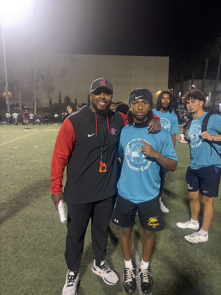 Had a great time competing at the SDSU camp! Appreciate the opportunity and special thanks to <a href="/CoachSumlerSDSU/">Demetrius Sumler</a> for the encouraging words 🏈🔴⚫ #Aztecs #SDSUcamp 
<a href="/CoachPatRyden/">Patrick Ryden</a> 
<a href="/DBCoachGaddis/">Cam Gaddis</a> 
<a href="/PrepRedzoneAZ/">Prep Redzone Arizona</a> 
<a href="/sixstarfootball/">Six Star Football | PLUS+</a>