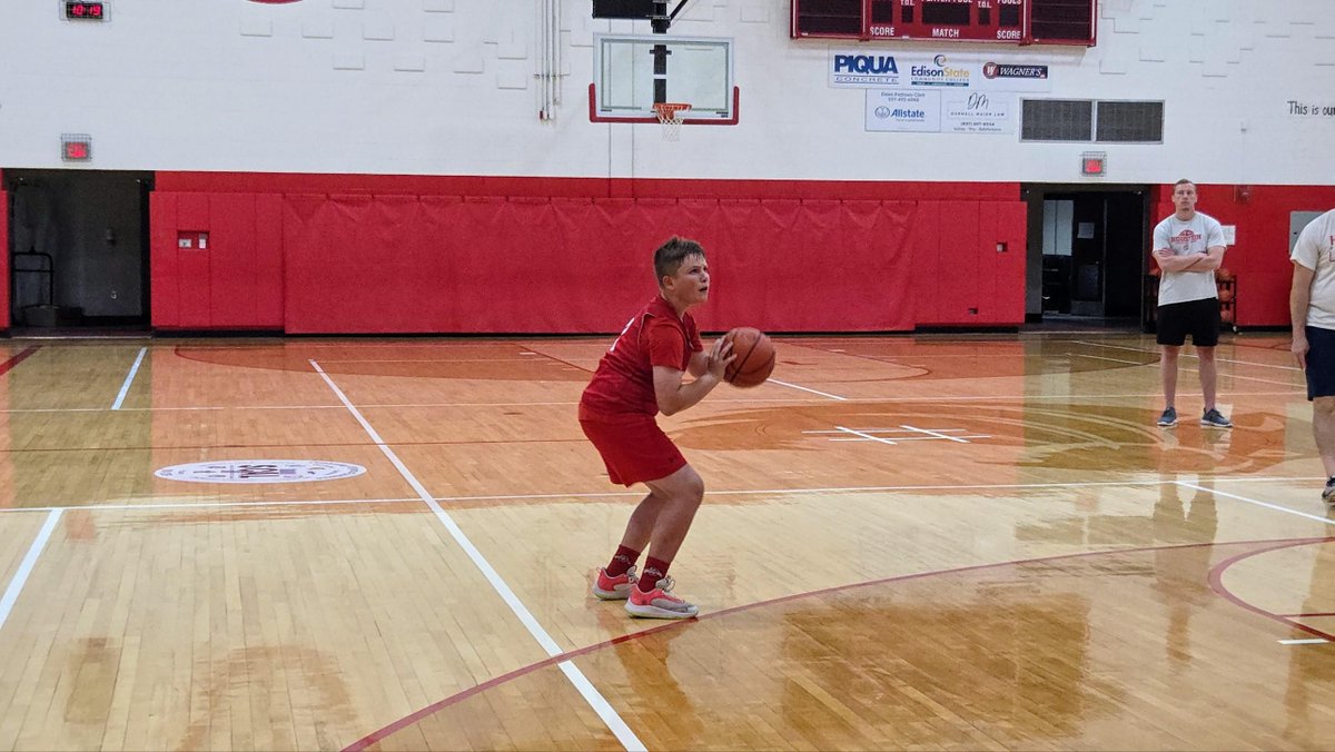 Houston Wildcats Boys Basketball (@hhwildcatsbball) on Twitter photo Fundraiser Day - 3-A-Thon
Thanks to everyone who donated to our basketball program ‼️‼️
Top Shooter - Greyson Hamilton
<a href="/HHWildcats/">H-H Wildcats</a> <a href="/CoachFledd/">Coach Fledderjohann</a> <a href="/shaggysteve00/">Steve Mowery</a> <a href="/bcrim_94/">B Crim</a> Fundraiser Day - 3-A-Thon
Thanks to everyone who donated to our basketball program ‼️‼️
Top Shooter - Greyson Hamilton
<a href="/HHWildcats/">H-H Wildcats</a> <a href="/CoachFledd/">Coach Fledderjohann</a> <a href="/shaggysteve00/">Steve Mowery</a> <a href="/bcrim_94/">B Crim</a>