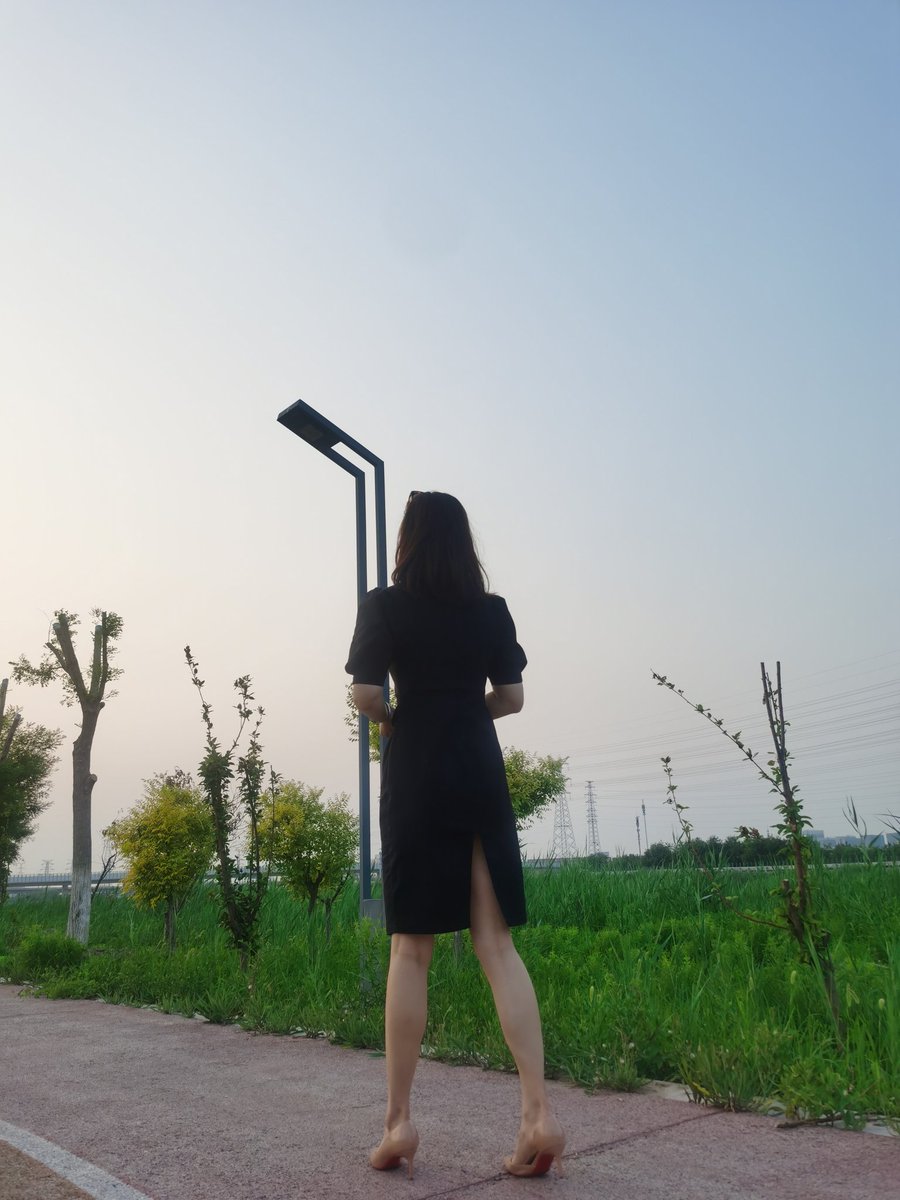 自由飞翔 (@freesky1990) on Twitter photo 