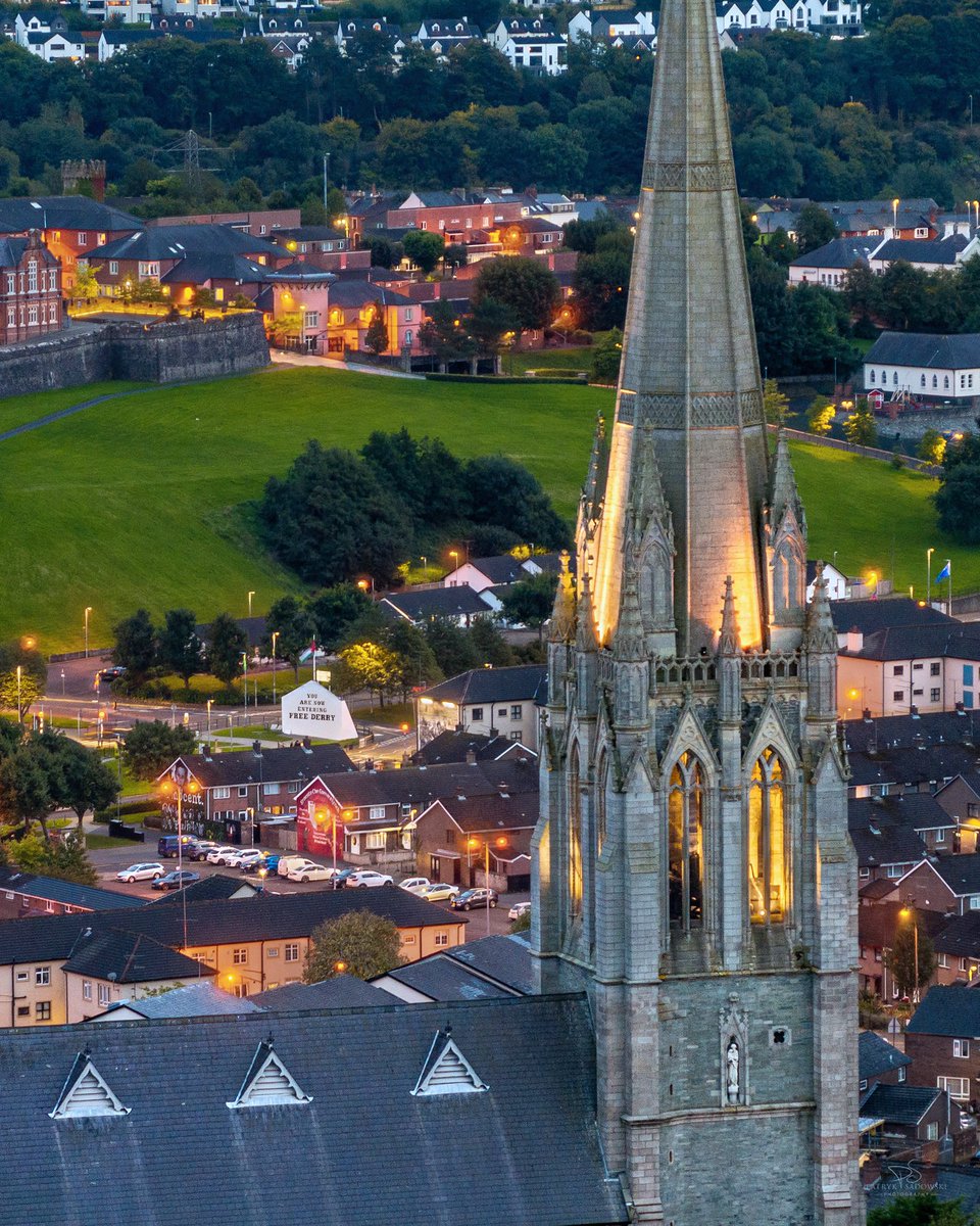 Free Derry Corner from St Eugene's Cathedral

First time from this perspective and so much history in one picture!🤩