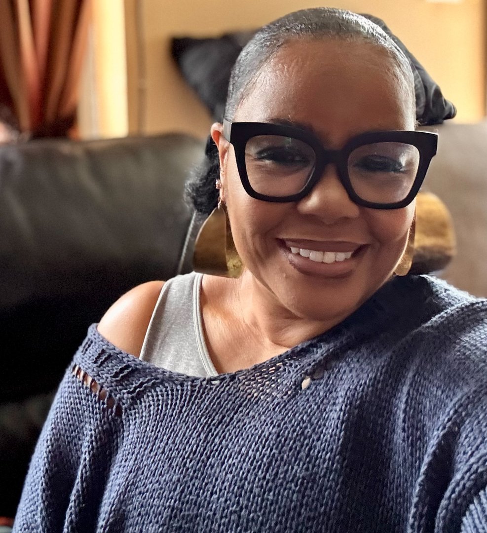 🎙Happy Saturday Family! Be safe today.