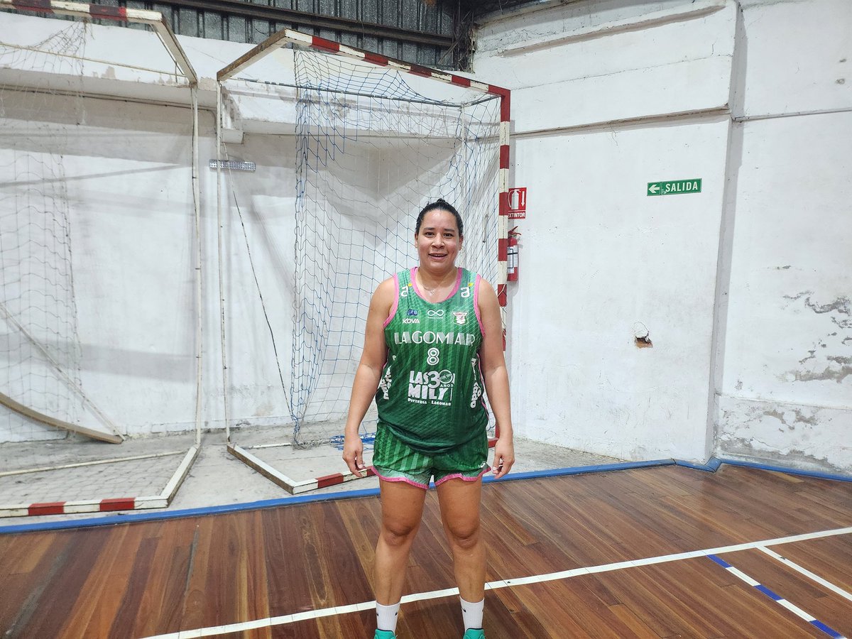 Basquet Total (@basquettotal) on Twitter photo #LFBxBT | "LAGOMAR ES MI CASA Y ME SIENTO PARTE"
Betty Quevedo fue la gran destacada en la victoria de Lagomar frente a Yale como visitante. Tras el juego fuimos por la palabra de la paraguaya.
📝 <a href="/Mcaballero_03/">Matías Caballero</a>
👉 wp.me/p6K7W2-Yrn #LFBxBT | "LAGOMAR ES MI CASA Y ME SIENTO PARTE"
Betty Quevedo fue la gran destacada en la victoria de Lagomar frente a Yale como visitante. Tras el juego fuimos por la palabra de la paraguaya.
📝 <a href="/Mcaballero_03/">Matías Caballero</a>
👉 wp.me/p6K7W2-Yrn