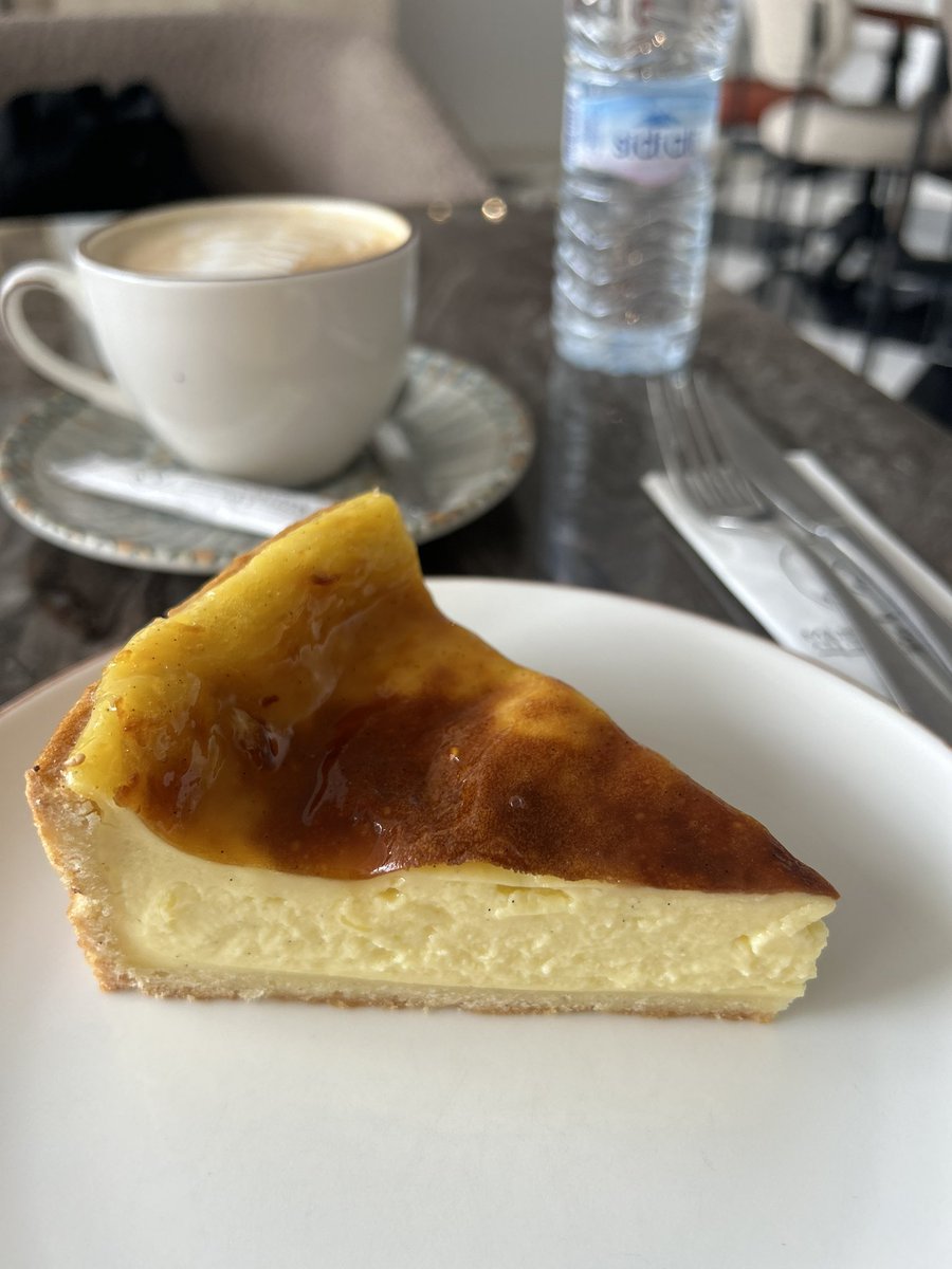 inxsgrier's tweet image. bon.. à nous deux #pulsion #miam