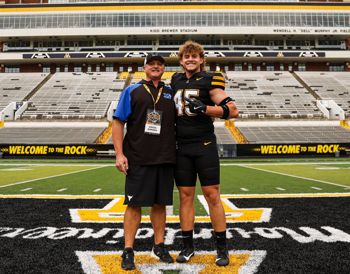 GavinBarber2026's tweet image. Had an amazing time on my Official Visit at @AppState_FB‼️ Thank you to everyone on the football staff and I can’t wait to be back up at #TheRock‼️ @CoachYurachek @Dowell_Loggains @CoachZMayo @Mooresville_FB @WestonScambler