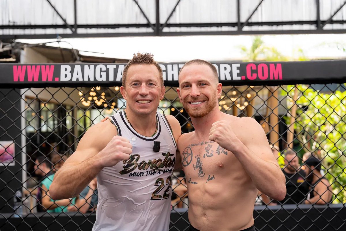 msabe's tweet photo. @GeorgesStPierre We love you Georges https://t.co/2O0k6fNaZi