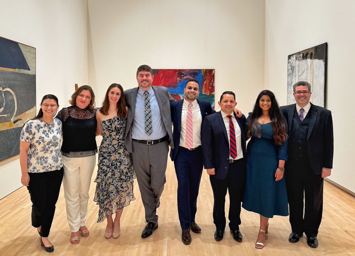 Myasirbaloch's tweet image. Grateful to graduate as a nephrology fellow from an amazing program, with the best co-fellows by my side. We came in as learners, leave as family - the journey continues! ✨🩺
@WashUNephrology #WashUNephrology