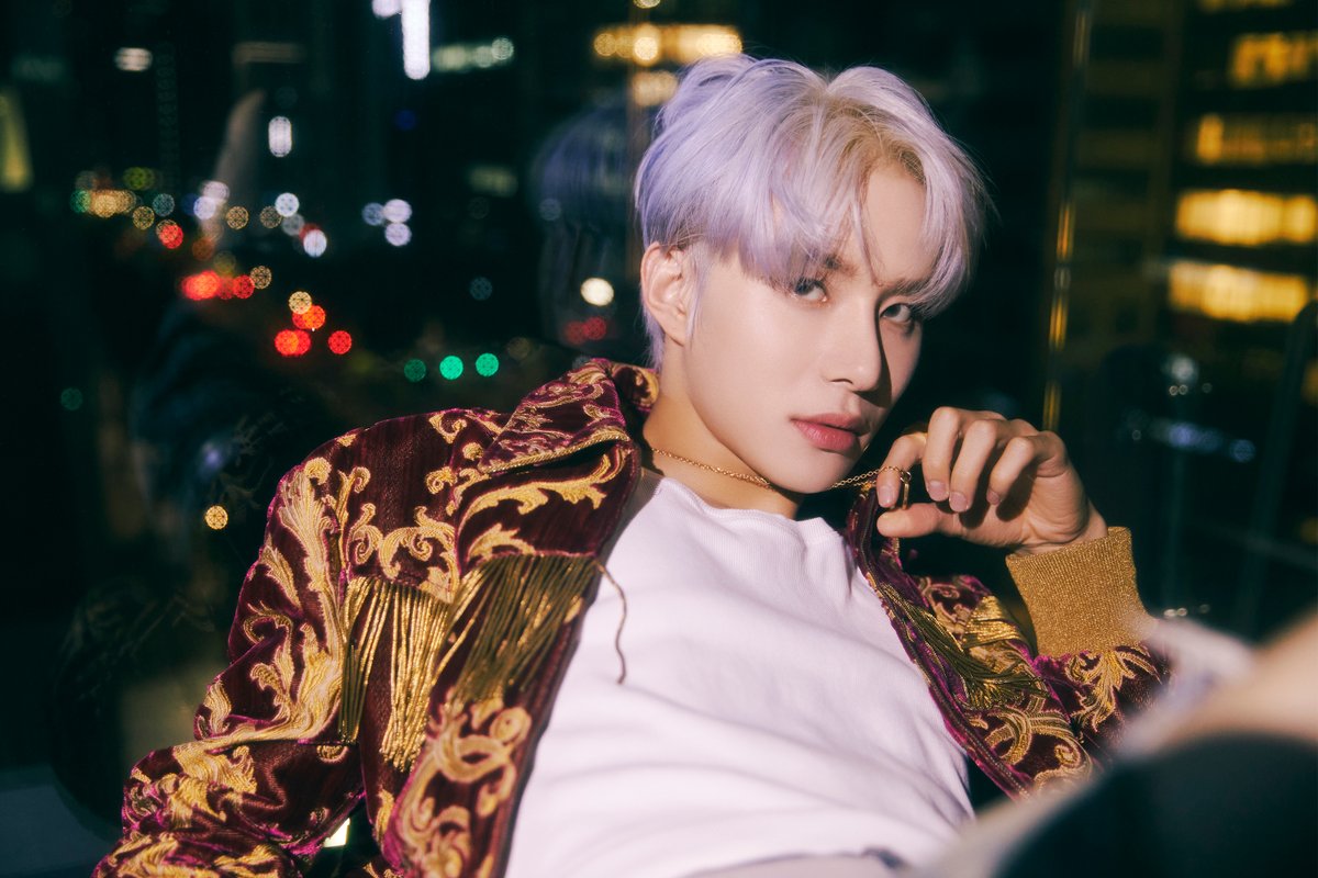 starfess's tweet image. Drop foto idol yang look alike padahal bukan sodara dong -star
On pic: WJSN Seola &amp;amp; Jungwoo NCT 127