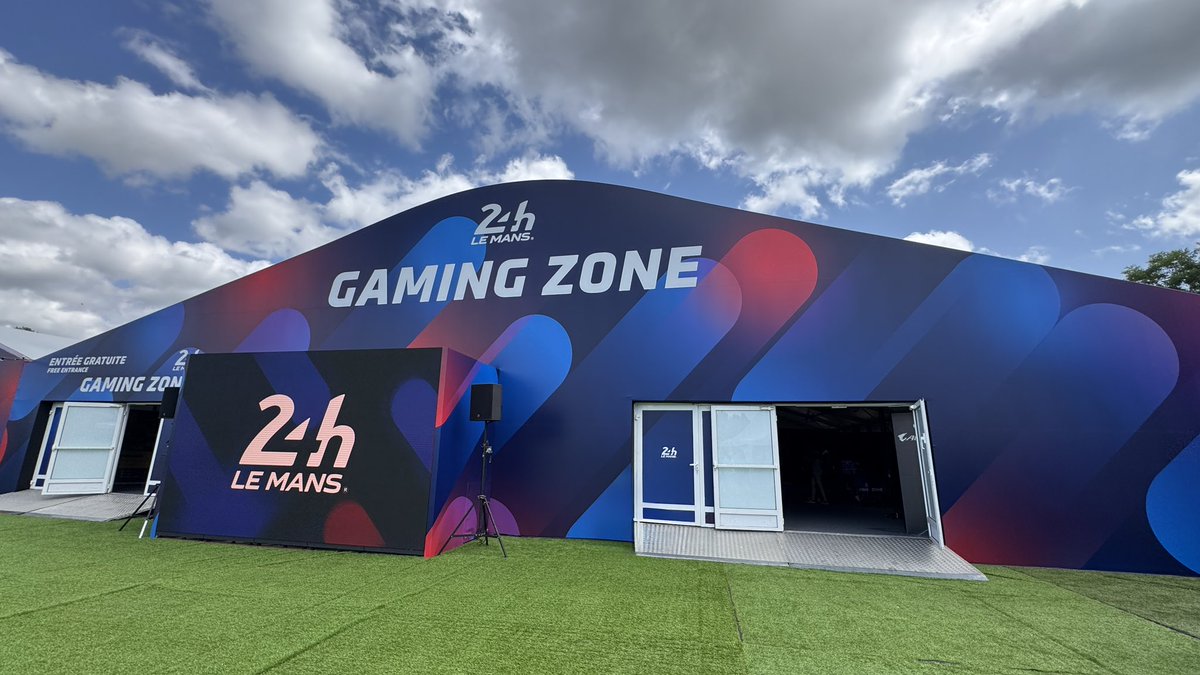 AORUS France (@aorus_france) on Twitter photo 🏁 #AORUS x #AMD toujours présents sur Gaming Zone des 24h du Mans ! 🔥
La course continue, et nous aussi !
Retrouvez-nous ce soir et demain à la Gaming Zone des <a href="/24hoursoflemans/">24 Hours of Le Mans</a> pour tester nos PC AORUS en collab avec AMD 💻⚡
🕹️ Configs ultra-performantes
🎮 Gameplay non-stop 🏁 #AORUS x #AMD toujours présents sur Gaming Zone des 24h du Mans ! 🔥
La course continue, et nous aussi !
Retrouvez-nous ce soir et demain à la Gaming Zone des <a href="/24hoursoflemans/">24 Hours of Le Mans</a> pour tester nos PC AORUS en collab avec AMD 💻⚡
🕹️ Configs ultra-performantes
🎮 Gameplay non-stop