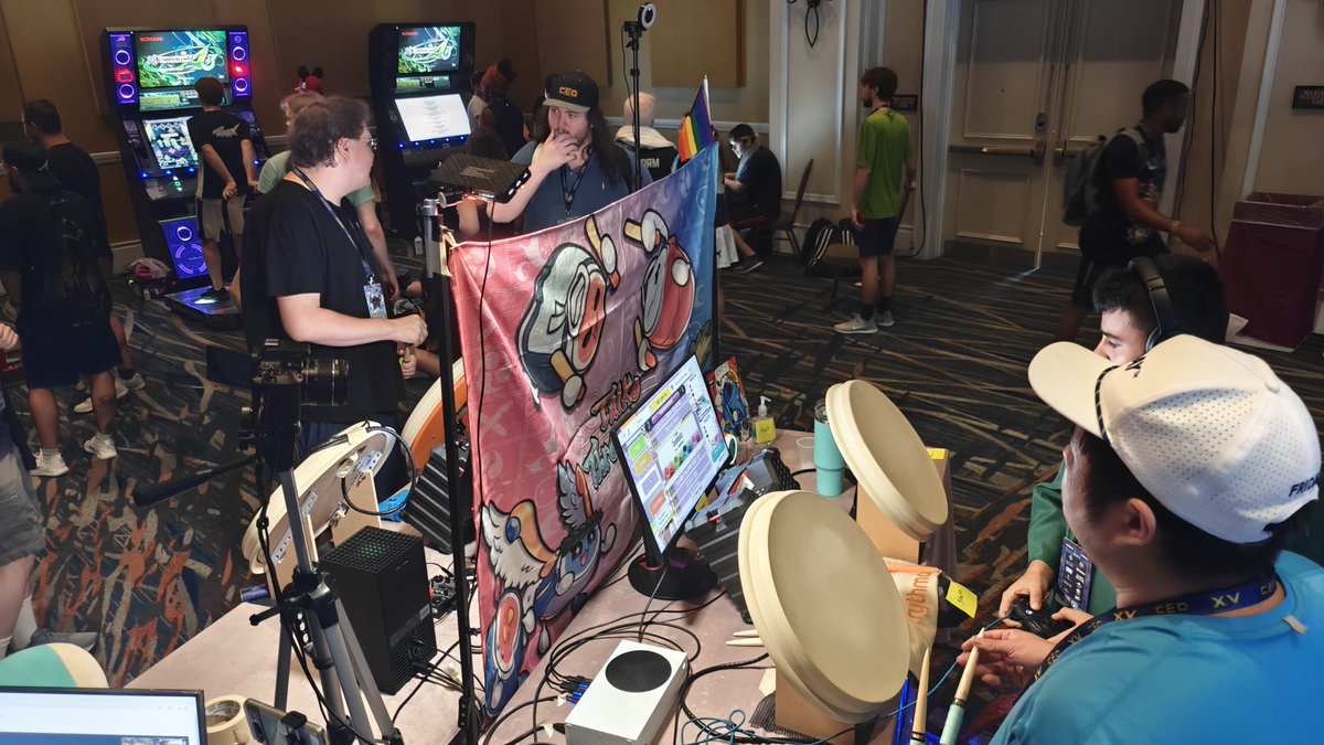 Putting the finishing touches. Tournament starts in less than 15 minutes.