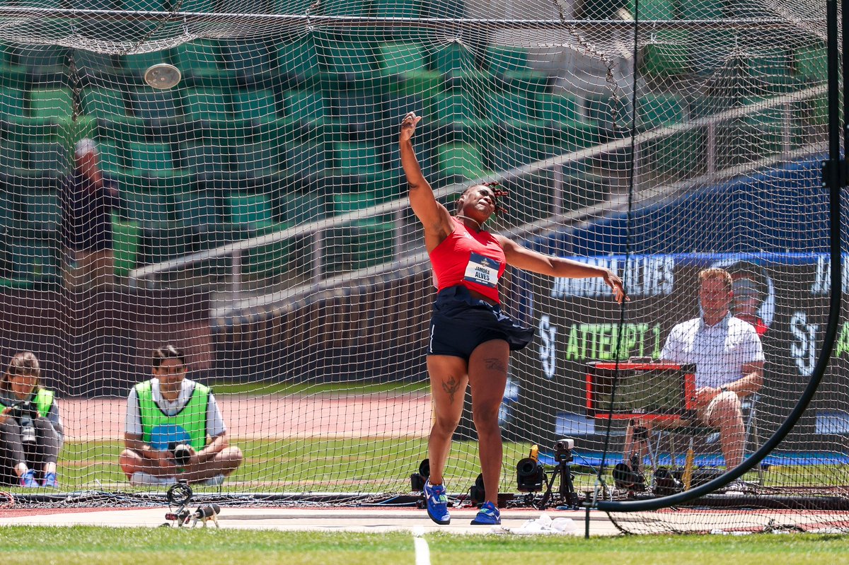 All-America Honorable Mention 👏

Huge congrats to Jamora on a spectacular season‼️

📸: Nate Barrett
