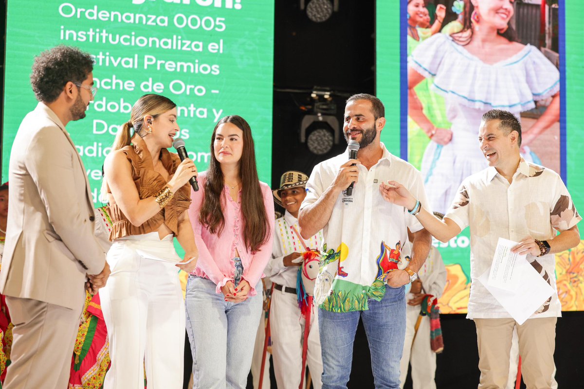 ¡Lo logramos, Córdoba!🌺

Hoy celebramos con mucha emoción que los Premios Bonche de Oro fueron institucionalizados como evento cultural oficial de nuestro departamento, gracias a la Ordenanza 005 de la Asamblea Departamental.

Este bonche que hoy recibimos Vale y yo, representa